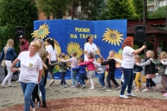 zabawa do muzyki na pikniku